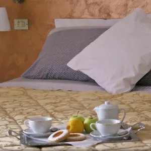 Melibleo Couette-café Melilli