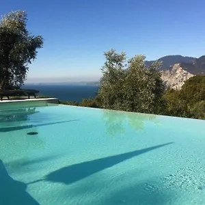Grand View Couette-café Malcesine