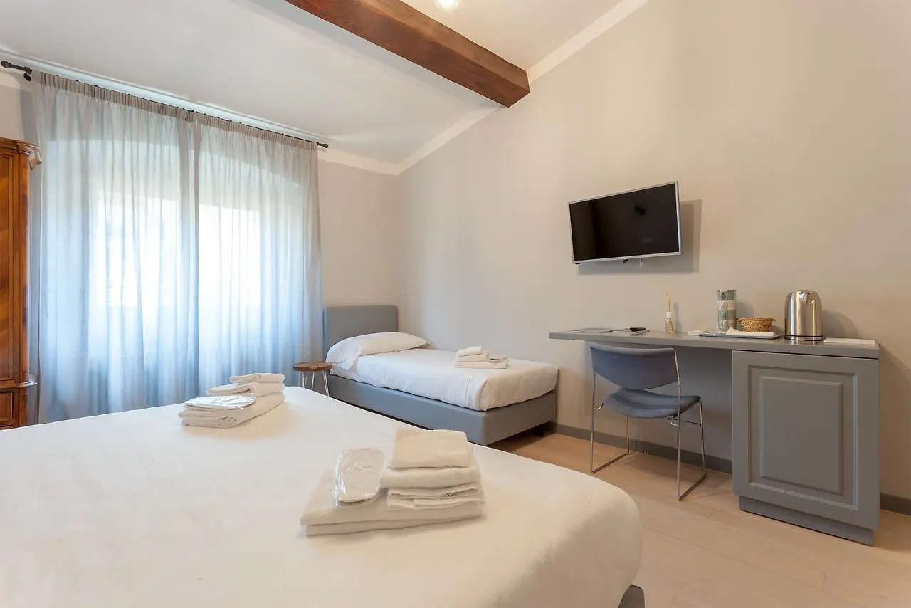 Bed and Breakfast Santo Spirito Venti Florenz Italien